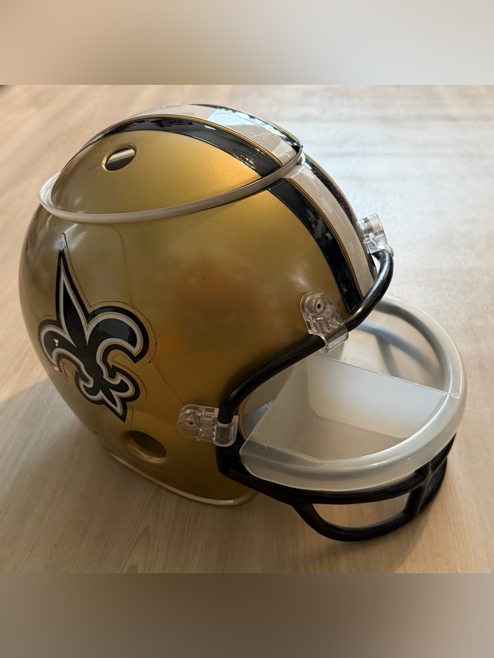 New Orleans Saints Snack Helmet / Display/ Orgizer/ Stash